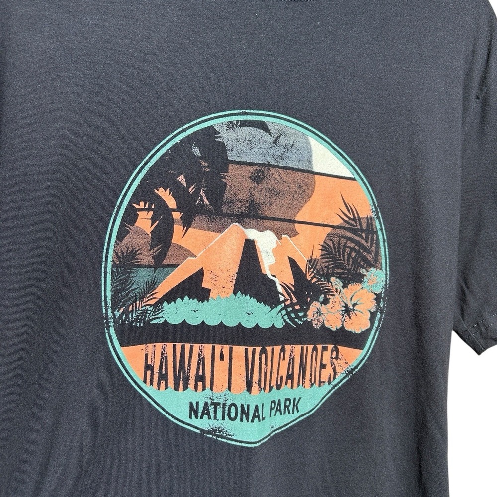 T-Shirt Hawaii Volcanoes National Park Short Sleeve Black (Size M) - Picture 2 of 5